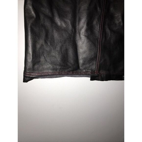 Leather Skirt Womens Red Stitching Slash Pockets Back Pockets Italy Size 8 Black - Picture 8 of 11